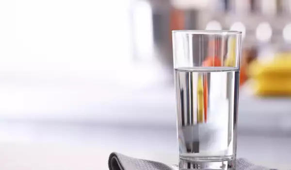 Čaša vode