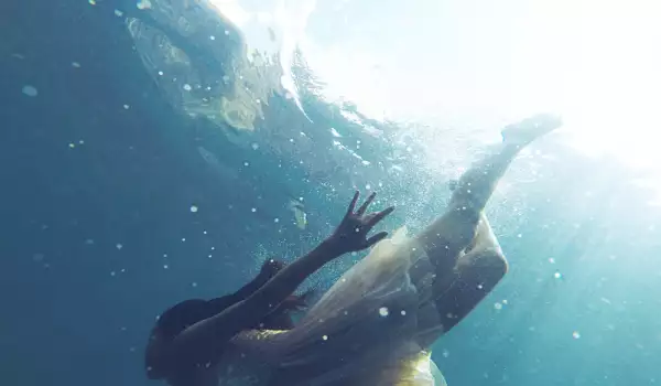 Pod vodom