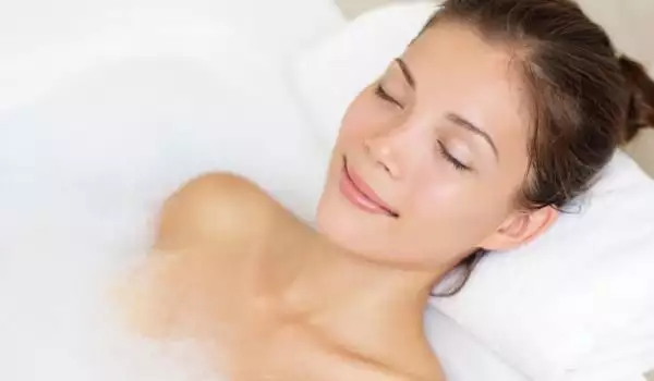 Kupanje u kadi i tuširanje kao preventiva od energetskih vampira